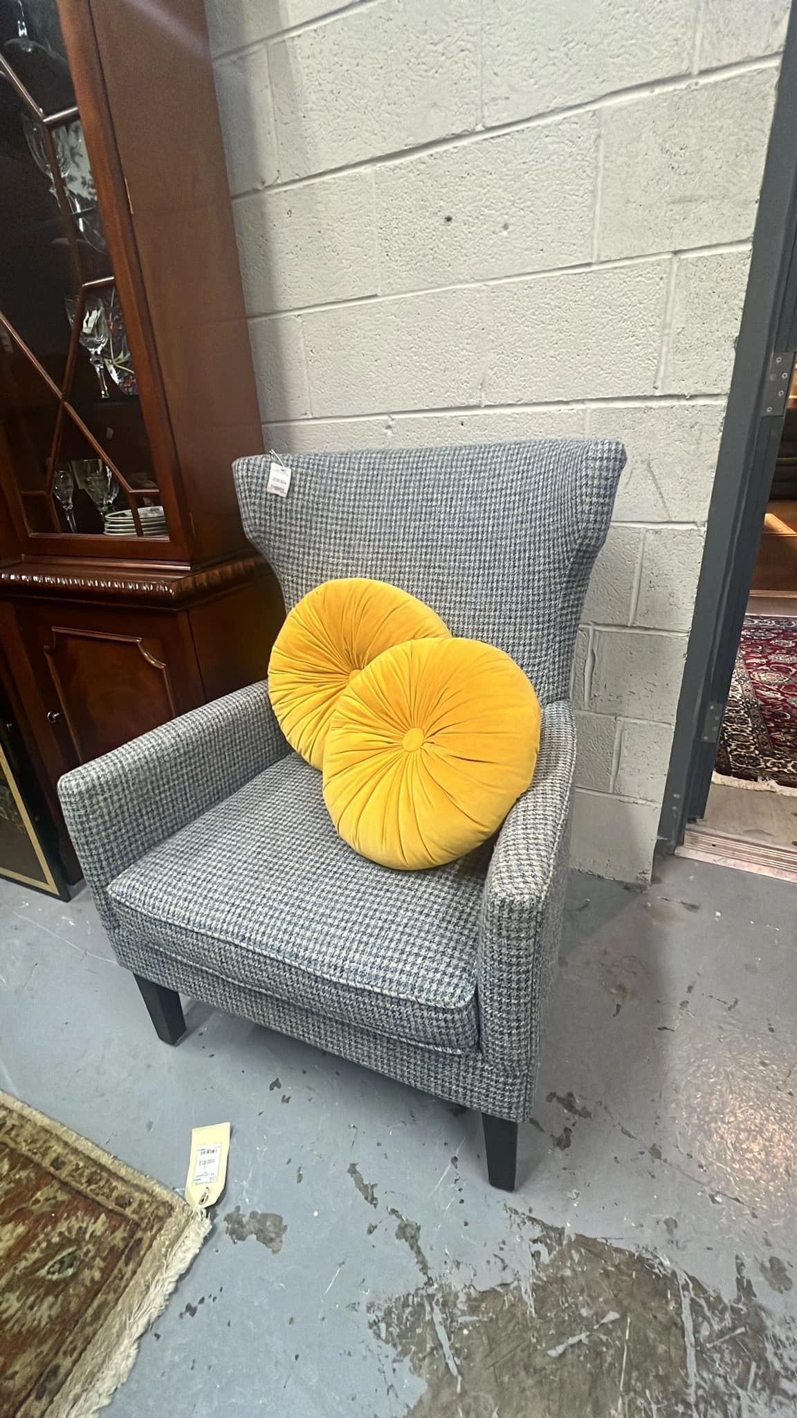 The Velvet Shoestring at 311 2nd Street